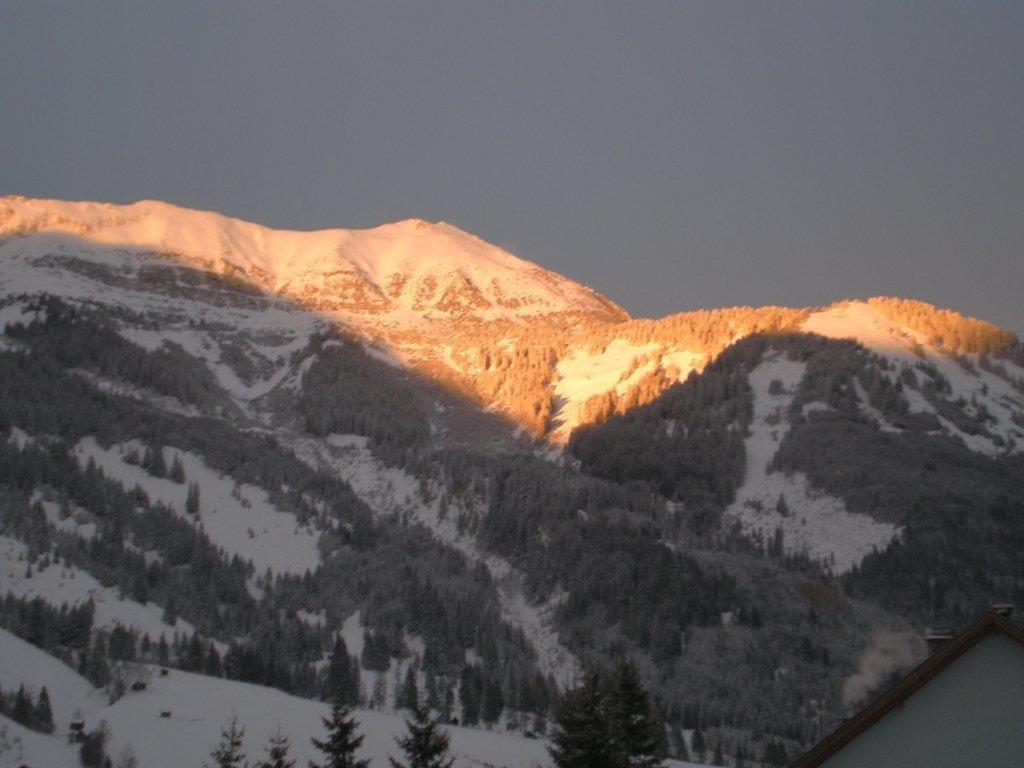 Отель Alpenhof "Alt Laehn" Экстерьер фото