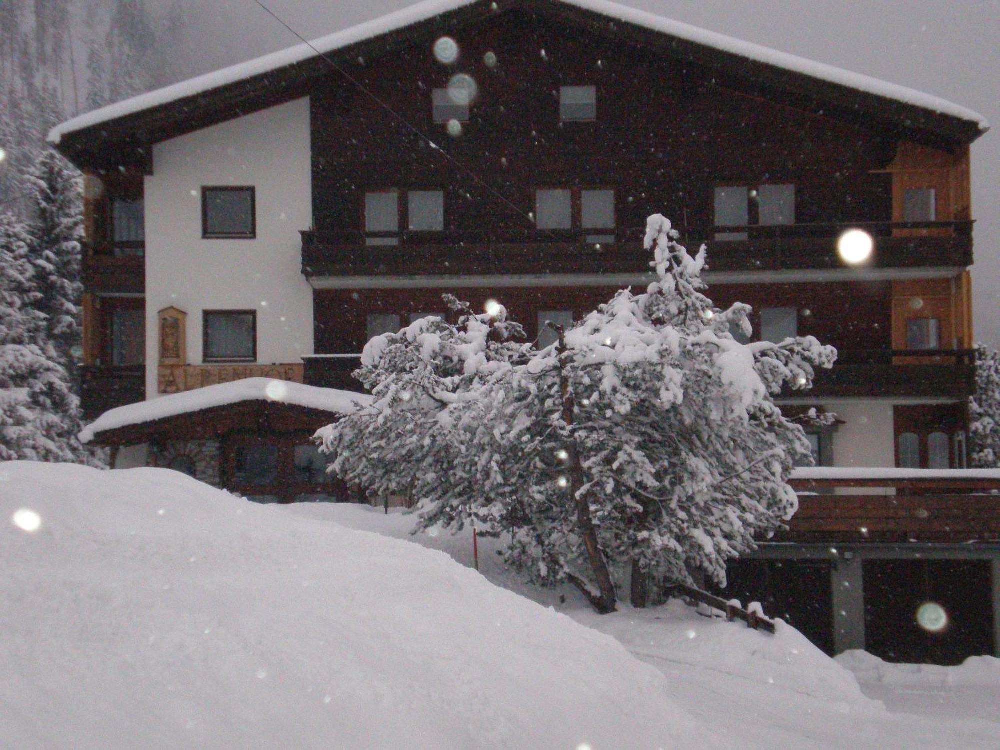 Отель Alpenhof "Alt Laehn" Экстерьер фото